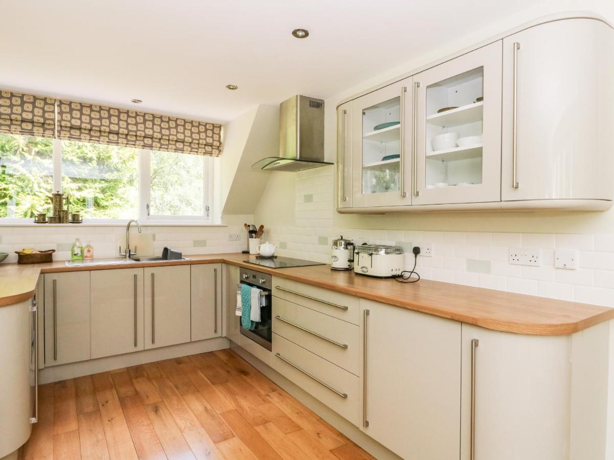 Waterfall Apartment Inverness Bagian luar foto